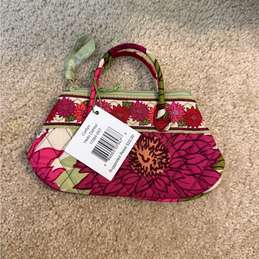 NWT Vera Bradley Caitlyn